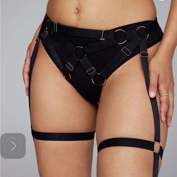 Savage X Fenty Black Caviar Wild rRide Chest & Leg Harness - Picture 4 of 13
